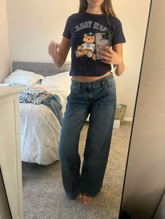 Levi Jeans Outfit, Outfit Inspo School, Cold Fits, Cold Outfits, Simple Fits, Fits Clothes, Summer Outfit Inspiration