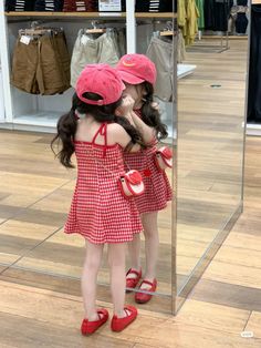 Dress Idea, Kid's Fashion, Baby Dress, Sewing Machine, Baby Fashion, Kids Fashion, Outfit Ideas, Kids Outfits