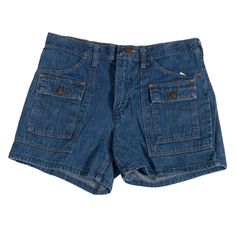 Fun and functional (lightly) distressed cotton denim shorts by Wrangler from the 70s. Has front and back pockets as well as extra button clasp pockets over the front, for a total of six pockets!  Measurements Waist: 32" Hips: 38" Inseam: 4" Rise: 11" Leg Opening: 22" Condition: Excellent vintage condition! Some color variation due to style of shorts. Cheap Vintage Jean Shorts With Pockets, Medium Wash Jean Shorts With Patch Pockets, Vintage Medium Wash Bottoms With Hip Pockets, Retro Mid-rise Jean Shorts In Medium Wash, Retro Mid-rise Medium Wash Jean Shorts, Vintage Light Wash Mid-rise Shorts, Light Wash Vintage Denim Shorts, Retro Jean Shorts With Pockets, Vintage Light Wash Denim Shorts