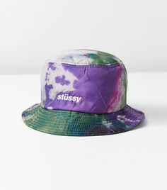 7 Spring/Summer 2019 Fashion Trends to Buy Now | Who What Wear Cool Bucket Hats, Bucket Hat Style, Hat Aesthetic, Different Hats, Spring Summer Trends, Summer Fashion Trends, Boys Accessories, Hat For Man, Bucket Hats