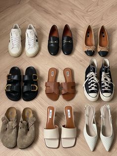 BIRKENSTOCK Boston Clogs F Taupe … curated on LTK Minimalist Wardrobe Capsule, Design Moda, Wardrobe Outfits, Shoe Inspo, Minimalist Wardrobe, Mode Inspo, 가을 패션