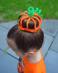 Tiny Hair Clip, Short Hair For Kids, Bob Haircut For Girls, Cool Hairstyles For Girls, Kids Hair Cuts