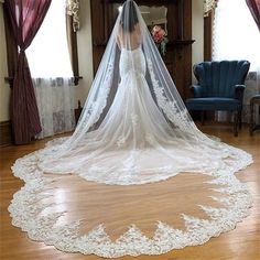 Cathedral Ivory White Bridal Veil Vintage Wedding Veil, Beaded Bridal Veil, Wedding Veil Vintage, Long Veil Wedding, Veil Length, Cathedral Wedding Veils, Wedding Bridal Veils, Cathedral Wedding, Wedding Veils Lace