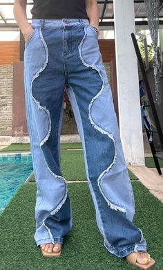 This is a cool style Remake Jeans, using 2 Jeans to make them.  2 Tone Jeans, Jeans are so soft so it's comfortable to wear. one of a kind rebuild Jeans, nobody has Jeans like this :) Size : Waist 28 inch, Hips 40 inch (it's loose for the model), Length 43.5 inch Denim Jean Upcycle, How To Widen Jeans Leg, Patch Jeans Outfit, Patched Jeans Outfit, 2 Tone Jeans, Two Tone Pants, Jean Upcycle, Diy Denim Skirt, Denim Ideas