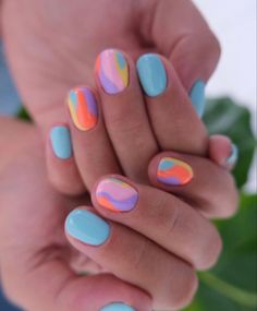 Fun May Nails, Rainbow Summer Nails, Shellac Nails Summer, Finger Designs, June Nails, Summer Nails 2023, Trend Nails