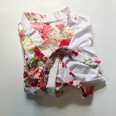 "Vintage Red & Yellow Floral on White Silk Asian Kimono Top w/ Bell Sleeves - Excellent condition! - Vintage, c. early 2000's  - Purchased in a Boston vintage shop in 2001 - Unbranded, no tag - Size: XS/S - Silk - Bright floral pattern - Ties at back - Approx. 16\" pit to pit laying flat, 24\" long from shoulder to hem - 13\" belled sleeves, 9\" wide - A portion of every sale supports shelter animals! These twin koi pair wonderfully: https://www.etsy.com/listing/1020815933/golden-twin-asian-koi- Fitted Red Summer Kimono, Fitted Red Kimono For Spring, Vintage Red Cotton Kimono, Red Vintage Cotton Kimono, Boston Vintage, White Flowy Top, Fast Fashion Brands, Shelter Animals, Beautiful Skirts