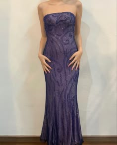 Purple Beaded Dress, Strapless Purple Prom Dress, Elegant Purple Dress, Purple Prom Dress Aesthetic, 90’s Prom Dresses, Vintage Prom Dresses, Old Hollywood Prom Dresses, Y2k Prom Dress, Purple Formal Dress