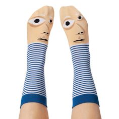 Your favorite artists get a makeover with these whimsical socks that are made in Europe from high-quality combed cotton. Introduce your feet to Andy Sock-Hole, Frida Callus, Feetasso and Vincent Van Toe. Makes a great gift for the art lovers in your life.   Size Guide US Medium- 5.5-9.5 Large- 10-13   UK Medium- 4-8 Large- 9-12   EUR Medium- 37-42 Large- 43-47   Japan Medium- 23-25 Large- 25-27 Kato Steampunk, History Nerd, Art Socks, Funky Socks, Kid Art, Artist Gifts, Crazy Socks, Funny Socks, Gifts For An Artist