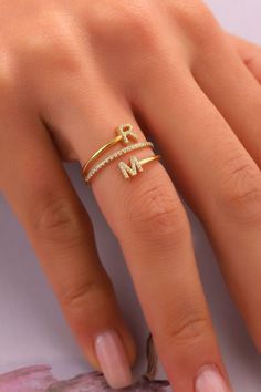 Ring Letter Initials, Rings With Letters Initials, Spiral Finger Rings Gold, Letter Rings Initial Couple, Alphabet Rings Gold For Women, S Letter Ring Design, Spiral Rings Gold, Letter Ring Gold For Women, Rings Designs For Women Gold