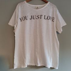 You Just Love So True... Magnolia Pearl Distressed Boyfriend Tee White Very Gently Worn Osfm = One Size Fits Most Be An Ambassador For Kindness Magnolia Pearl Tshirt, Magnolia Pearl, Boyfriend Tee, Just Love, Magnolia, Womens Tops, Tops & Tees, Women Shopping, Color