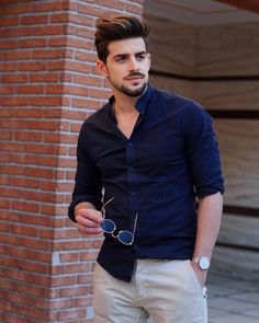 Men Vest Outfits, Men Fashion Photoshoot, Smart Casual Menswear, Mens Business Casual Outfits, Classy Outfits Men, Mens Casual Outfits Summer, Men Fashion Casual Shirts, Stylish Men Casual, Mens Casual Dress Outfits