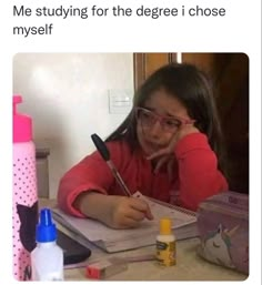 College Life Humor, Studying Funny, Studying Memes, College Memes, Exam Quotes Funny, Magnum Opus, Latest Funny Jokes, Funny Images Laughter, Jokes Pics