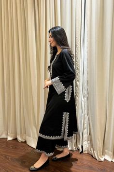 Black Velvet Suit, Velvet Suit Design, Barbershop Design, Velvet Suit, Designer Dresses Casual, Party Wear Indian Dresses, Stylish Dress Designs, Suit Designs, Rose Dress