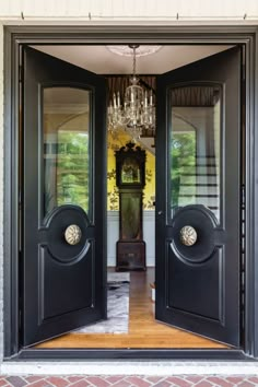 These Neoclassical French double doors embody a perfect blend of refined elegance and classical design. These double doors are a statement piece that exudes classical refinement and luxury, ideal for a grand entryway or as a focal point in a stately room, where they bring an air of timeless beauty and tradition to any space. Included with Your Masterpiece Door: Pre-Hung Door Unit Emtek Ball Bearing Hinges- Mortised with screw holes drilled for installation T-astragal attached to the inactive door Anodized Aluminum Adjustable Bronzed Threshold Bronzed Weather Stripping Bronze Door Sweeps Attached to the Doors Modern Farmhouse Door, Doors Front Entrance, Side Entry Door, New Orleans Interior, New Orleans Interior Design, Speakeasy Ideas, Knock Door, Traditional French Doors, Country Front Door