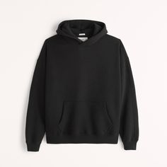 Your new favorite hoodie! Taking inspiration from vintage silhouettes with a modern, super soft feel, our new oversized fit hoodie is made to never be taken off. Essential Hoodie, Cotton Polyester Fabric, Hoodie Oversize, Mens Essentials, Everyday Dresses, Oversize Hoodie, Casual Wardrobe, Black Hoodie, Oversized Fits