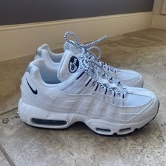 Launched In 2015, The Air Max ‘95 In White & Black Are A Classic Nike Sneaker Giving 90s Vibes Worn By Celebrities Like Bella Hadid (Shown Wearing In Pictures) Worn 1x- The Shoes Are Brand New With No Signs Of Wear Except Slight Marking On Bottom Sole Of Shoe. Pictures Are Accurate With No Smudges Or Markings On The White Shoe Itself Mens Size 6=Women’s Size 7.5 Shoe Pictures, Shoes Brand, Man Sneakers, 90s Shoes Sneakers, Shoes White, Nike Outfit, Nike Tn Shoes, Nike Air Max 90 Outfit, Air Max 95 White