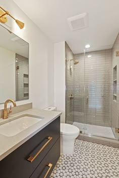 Modern Bathroom Bathroom And Kitchen Tile Floor, Small Bathroom Ideas Timeless, Small Bathroom Ideas Transitional, Small Bathroom For Guests, Tile Options For Bathrooms, Long Rectangle Bathroom Ideas, Farmhouse Modern Bathroom Ideas, Guest House Bathroom Ideas, Modern Bathroom Countertops