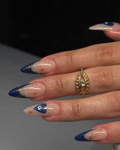 Ocean Inspo Nails, Nail Art Detailed, Nail Inspo Blue And White, Nails For Dubai, Almond Aesthetic Nails, Nail Inspo Navy Blue, Winter Design Nails, Senior Picture Nails, Pearl Nail Ideas