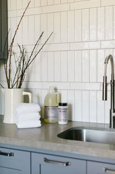 the kitchen counter is clean and ready for us to use