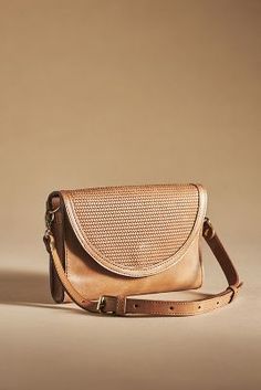 Nisolo Cleo Convertible Clutch | Anthropologie 2024 Purse Trends, Handbag Photography, Minimal Purse, Purse Trends, Summer Purses, Everyday Handbag, Fashion Mood Board, Product Ideas, Woven Design