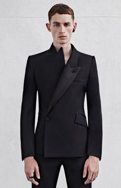 Mens Evening Wear, Male Suit, Stylish Mens Suits, Formal Dress Code, Black Suit Men, Mens Fashion Illustration, Man Dressing Style, Indian Men Fashion