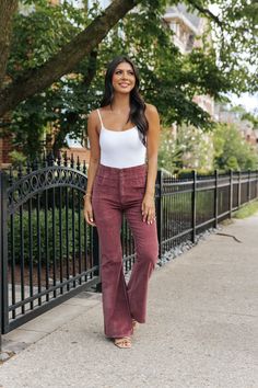 Free People Jayde Cord Flare Jeans - Plum Sorority Rush Outfits, Rush Outfits, Jeans Winter, Gameday Dress, Loungewear Dresses, Casual White Dress, Special Dinner, Game Dresses, Country Outfits