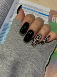 Black Nails With Leopard Design, Pretty Poison, Maroon Nails, French Acrylic Nails, Pretty Gel Nails, Nails Only, Nails 2023, Bling Acrylic Nails, Nail Jewelry