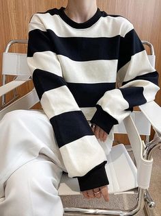 Loose Striped Short Sweatshirts - rrdeye Striped Crew Neck Top For Winter, Striped Long Sleeve Tops For Streetwear, Sporty Striped Winter Tops, Sporty Striped Tops For Winter, Winter Sporty Striped Tops, Oversized Striped Crew Neck Sweatshirt, Striped Crew Neck Sweatshirt For Streetwear, Oversized Striped Sweatshirt With Crew Neck, Sporty Striped Crew Neck Sweatshirt