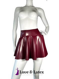 Introducing a fun and playful skirt from LoveandLatex. Your ticket to twirl-tastic adventures and style that's as sassy as you are. Designed to gracefully flow with your every move, it's flouncy design and playful ruffles are here to add a pop of pizzazz to your wardrobe. Whether you're hitting the dance floor, strutting your stuff through the city or just feel the urge to twirl with joy, we've got you covered! Made from the most luxurious grade of 100% natural latex rubber in a choice of eye popping colours (or plain old black if you prefer) there's a shiny colour to reflect your style and personality. As always our products are lovingly hand made to perfection by skilled latex artisans in the UK. When choosing a size please use your true waist measurement. Please do not reduce your measu Noir Uni, Natural Latex, Womens Skirts, Circle Skirt, Dance Floor, Fashion Vintage, The Dance, Skater Skirt, The Struts