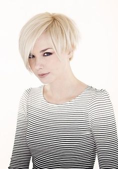 Hair Cut Michelle Williams Hair, Bob Pendek, Kort Bob, Hair Idea, 2015 Hairstyles, Long Pixie, Sassy Hair, Short Straight Hair, Color Champagne