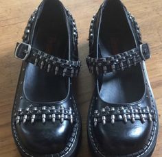 Alt Shoes, New Rocks, Goth Shoes, Dr Shoes, Funky Shoes, Shoe Inspo, Baggy Pants, Pretty Shoes, Dream Shoes