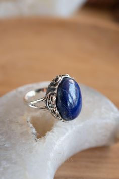 》D E T A I L S《 ✦ M E T A L : Sterling Silver 925  ✦ S T O N E :Lapis Lazuli 》✦  S A V E  *  B U Y  *  M O R E  ✦《 Use the code "MARESIA2" and get 10% OFF when you buy 2 items. Use the code "MARESIA3" and get 15% OFF when you buy 3 or more items. 》 P A C K A G I N G 《 Your jewelry will be nicely packaged. If one or more items are gifts, please leave us a note at checkout and we'll pack them separately. We would be happy to send your personal note with it. 》 O U R  *  Q U A L I TY 《 Our jewelry is made with love ღ and high quality metals that are meant to stand the test of time. Sterling Silver jewelry is water safe. Once jewelry has been in contact with water, please clean it and make sure to D R Y it well afterward and store it in a dry place (avoid humidity) . Keep in mind that chemical Lapis Lazuli Ring, Hippie Bohemian, Solitaire Ring, Sterling Ring, Lapis Lazuli, Hippie Boho, Sterling Silver Jewelry, Lotion, Sterling Silver Rings