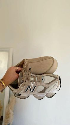 New Balance Fits, Nb Sneakers, Luxury Aesthetics, Trendy Shoes Sneakers, Dr Shoes, Shoes Outfit Fashion, Cute Nike Shoes