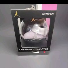 Jordan Pink & White W/Silver 0-6mo Booties In Ornament Brand New Jordan Pink, Latest Jordans, Green Jordans, Jordan Retro 7, Jordan 11s, Baby Jordans, Retro 13, Jordan Ones, Jordan 9 Retro