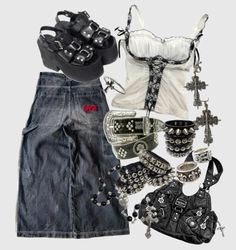 #y2k #outfit #outfitinspo #inspo Deftones Concert Outfit, Deftones Outfit, Metal Head Outfits, Deftones Concert, Consert Outfits, Jorts Outfit, Outfit School, Concert Fits, Girlie Style