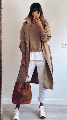 Mode Boho, Mode Casual, 가을 패션, Mode Inspiration, White Pants, Winter Fashion Outfits