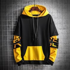 Stylish Hoodies, Trendy Hoodies, Cooler Look, Print Sweater, Streetwear Men Outfits, Black And Yellow, Pullover Men, Print Pullover, Autumn And Winter