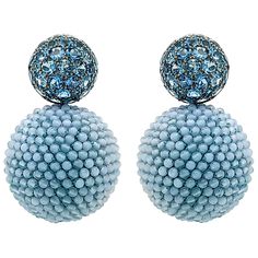 Hemmerle's Aquamarine Blue Agate Ball Earrings, crafted in 18K white gold circa 2000, showcase the German house's innovative approach. The earrings feature sparkling pavé-set round aquamarines atop intricately woven boules with lace agate beads, creating an elegant texture. The design balances the smooth aquamarine with the matte blue agate, resulting in a subtly striking effect. Founded in 1893 in Munich, Hemmerle is a fourth-generation family-run jeweler known for their dedication to craftsman Color Stones Jewelry, Vintage Drop Earrings, Aquamarine Earrings, Ball Earrings, Agate Earrings, Jewelry Boards, Blue Agate, Maker's Mark, Aquamarine Blue