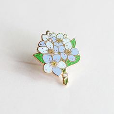 Flower Enamel Pin, Plant Enamel Pin, Study Vibes, Types Of Pins, Forget Me Not Flower, Good Memories, Cute Patches, Pin Art, Collar Jacket