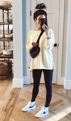 Leggings With Nike Shoes Outfits, Early Morning Outfit Casual, Womens Fall Athletic Outfits, Midsize Fashion Leggings, Lazy Friday Outfit, Dress Capris Outfits Work, Legging Mom Outfits, Mom Athleisure Style Fall, Gym Teacher Outfits Female