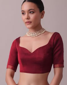 Lehenga Blouse Designs Front Neck, Front Neck Models For Dresses, Blouse Design For Red Saree, Red Blouse Designs For Lehenga, Bridal Blouse Designs Front Neck, Red Blouse Ideas, Saree Blouse Designs Front And Back, Blouses Front Neck Designs, Neck Designs For Lehenga Blouse