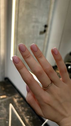 Hello Nails, Spring Nail Designs, Simple Gel Nails, Brighter Days, Casual Nails, Work Nails, Blush Nails, Soft Nails, Neutral Nails