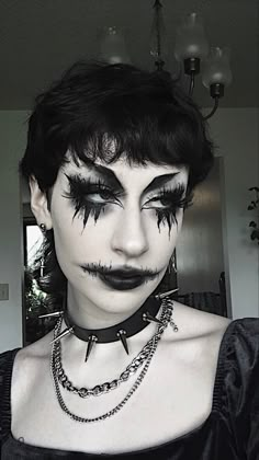 Traditional Goth Makeup Men, Deathcore Makeup, Alternative Makeup Goth, Slasher Makeup, Witch Inspired Makeup, Metal Head Makeup, Masc Goth Makeup, Corpse Paint Ideas, Corpse Paint Makeup