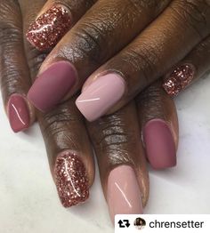 Luminary Nail Systems on Instagram: “#Repost @chrensetter with @repostsaveapp �· · · Glitter, gloss and matte fun for @danaaa_ro . . . . . . Products Used:…” Fall Pinks For Nails, Sns Nails Fall Colors, Cute December Nails, Rose Gold Nails Glitter, Mauve Nails, Glitter Accent Nails, December Nails, November Nails, Glitter Gloss