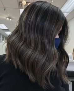 Dusty Brown Highlights On Black Hair, Dark Brown Ash Blonde Highlights, Ashy Dark Brown Balayage, Dark Balayage Black Ash, Babylights In Black Hair, Black And Blond Balayage, Teasylights Dark Hair, Ashy Blonde On Black Hair, Brunette Balayage Hair Black