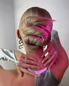 Blowout Hairstyles, Exotic Hairstyles, High Fashion Hair, V Hair, Formal Hairstyles For Long Hair, Couture Hairstyles, Everyday Hair, Hair Boutique, Editorial Hair