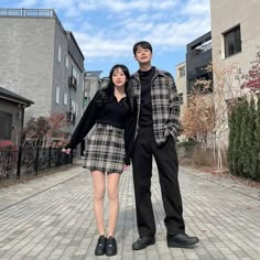 Korean Outfits Couple, Couple Outfit Ideas Casual, Cute Couple Outfits Casual, Matchy Outfit Couple Casual, Couple Clothes Matching Outfits, Fashion Couple Outfits