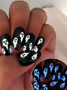 Ghost And Bat Nails, Simple Halloween Gel Nails, Kid Halloween Nails, Hollowed Nails, Kids Halloween Nails, Halloween Manicure, Halloween Nails Easy, Short Almond, Color Nails