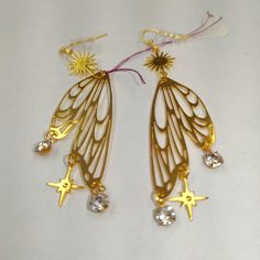 Cute And Light Weight Goldtone Butterfly Wing Earrings.. Featuring Rhinestones Drops And A Sunburst.. Gold Celestial Crystal Dangle Earrings, Butterfly Dangle Earrings Gold, Butterfly Wing Earring, Buterfly Wing Earrings, Tree Of Life Earrings, Spider Earrings, Butterfly Wing Earrings, Silver Pearl Earrings, Square Earrings Studs