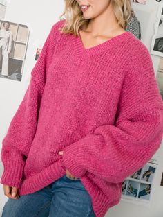 This v-neck knit sweater is the perfect oversized sweater to keep you cozy and stylish! Oversized Sweater, Knit Sweater, Final Sale, Knitted Sweaters, Lilac, V Neck, Boutique, Outfit Accessories, Knitting